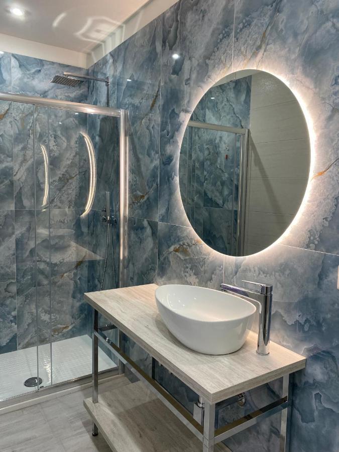 Sogni Di Chiaia Bed & Breakfast Naples Exterior photo